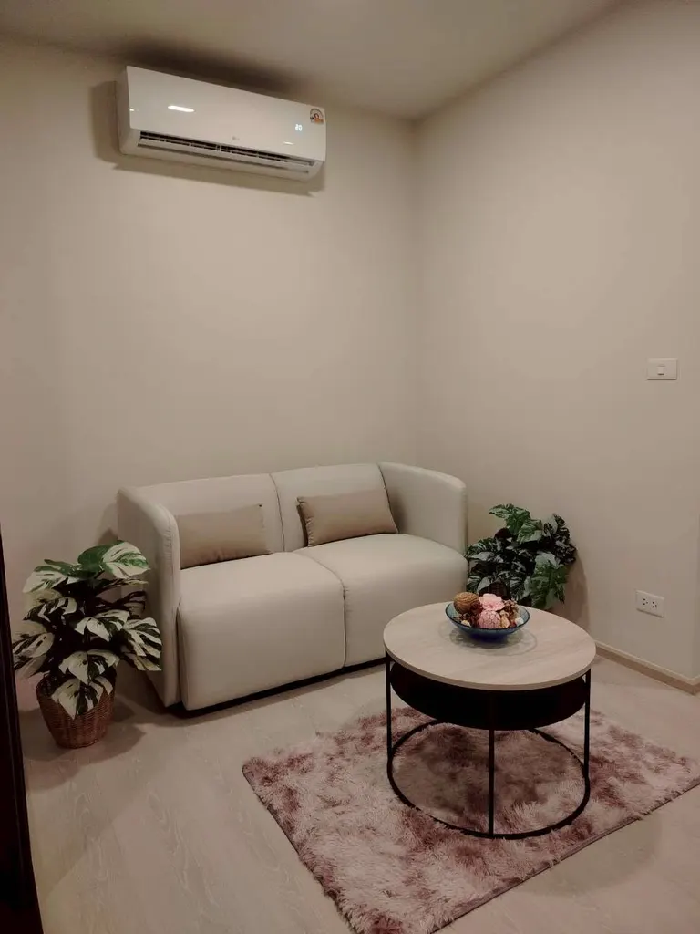 Photo 2 of listing DA-3365024: 1-bedroom condo (37 sq.m.) at FLO by Sansiri