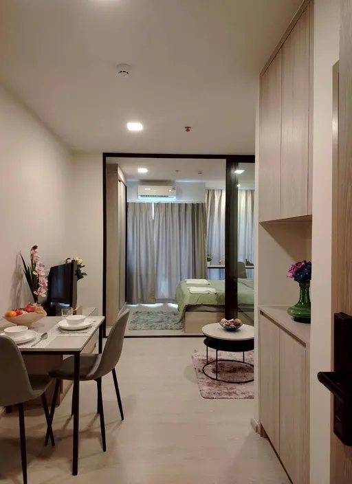 Photo 1 of listing DA-3365024: 1-bedroom condo (37 sq.m.) at FLO by Sansiri