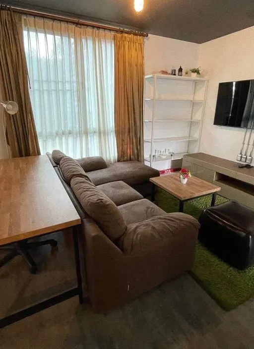 Photo 1 of listing DA-3365396: 1-bedroom condo (62 sq.m.) at The Parkland Ratchada-Thapra