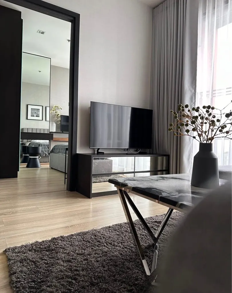 Photo 3 of listing DA-3366045: 2-bedroom condo (51 sq.m.) at The Base Garden Rama 9