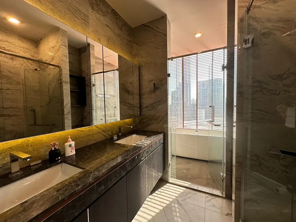 Photo 7 of listing DA-3366066: 3-bedroom condo (115 sq.m.) at Laviq Sukhumvit 57
