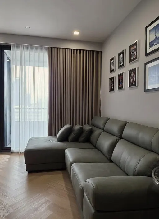 Photo 1 of listing DA-3367231: 1-bedroom condo (51 sq.m.) at M Silom