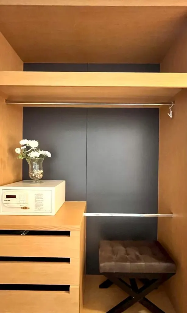 Photo 10 of listing DA-3367384: 1-bedroom condo (56 sq.m.) at Aequa Sukhumvit 49 Condominium