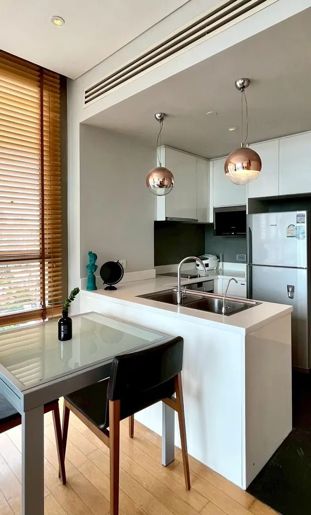 Photo 2 of listing DA-3367384: 1-bedroom condo (56 sq.m.) at Aequa Sukhumvit 49 Condominium