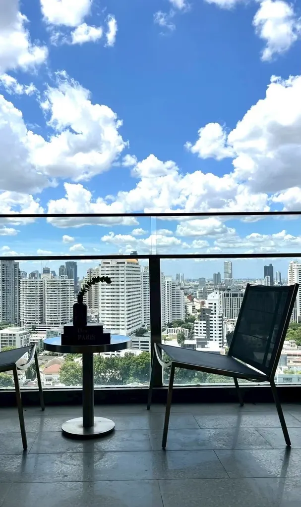 Photo 8 of listing DA-3367384: 1-bedroom condo (56 sq.m.) at Aequa Sukhumvit 49 Condominium