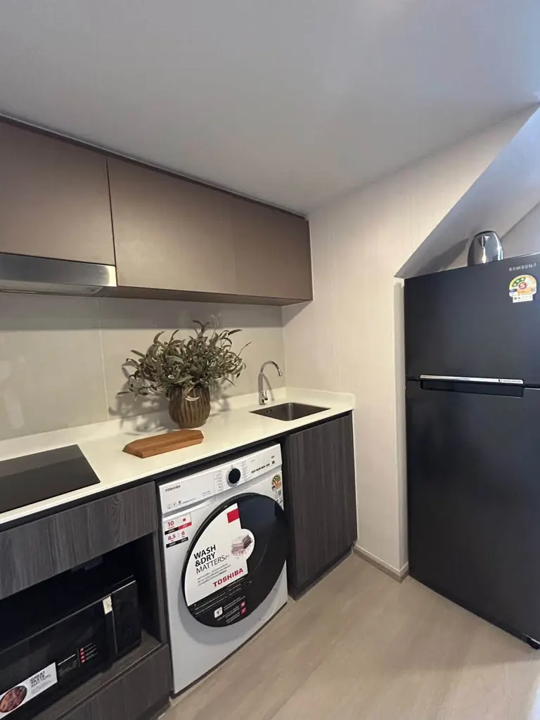 Photo 11 of listing DA-3367485: 2-bedroom condo (65 sq.m.) at Life Phahon-Ladprao