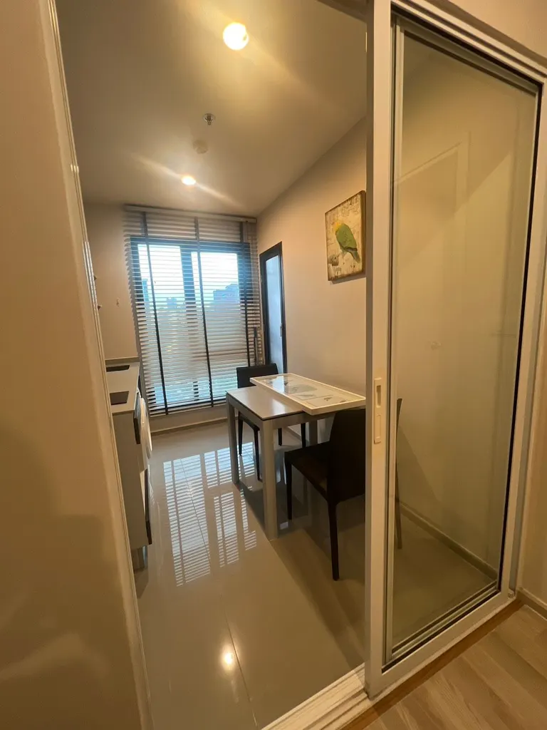 Photo 2 of listing DA-3367707: 1-bedroom condo (33 sq.m.) at Centric Ratchada - Huai Khwang