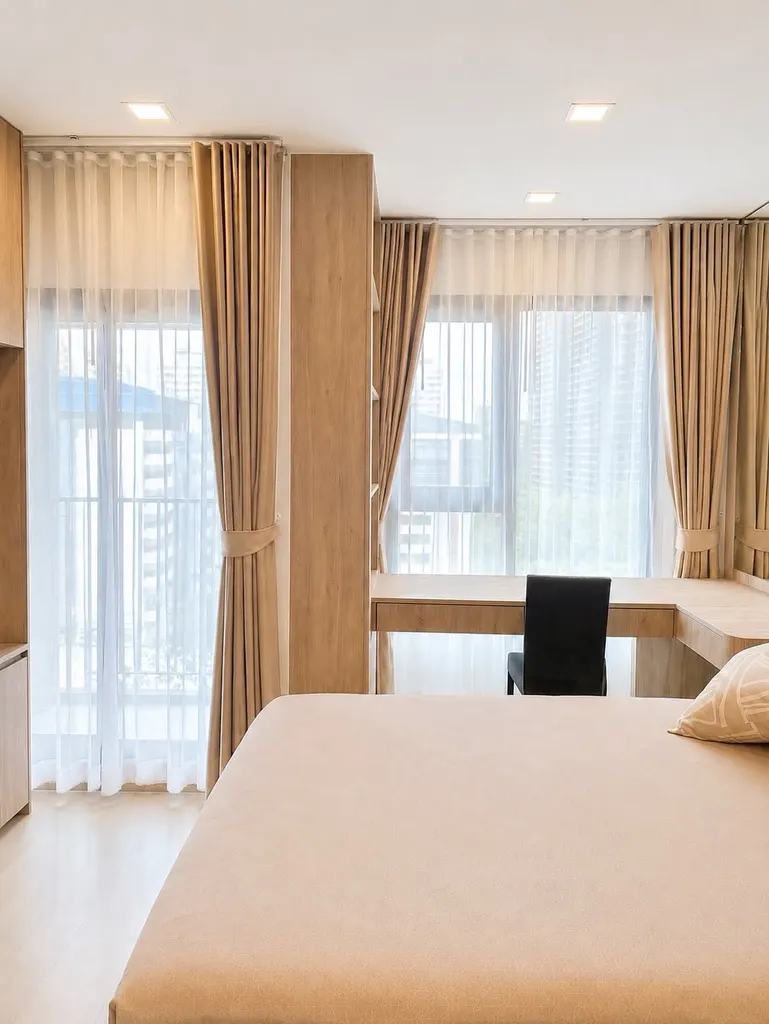 Bedroom (view 2) of the 1-bedroom condo (29 sq.m.) at Life Phahon-Ladprao