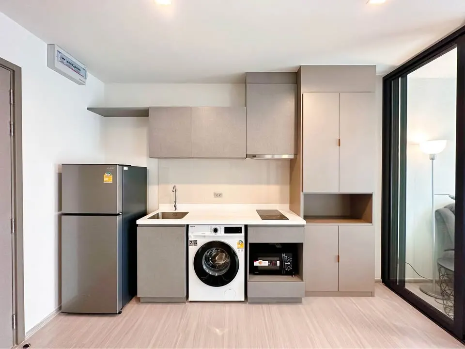 Photo 7 of listing DA-3368776: 1-bedroom condo (35 sq.m.) at Life Asoke Hype