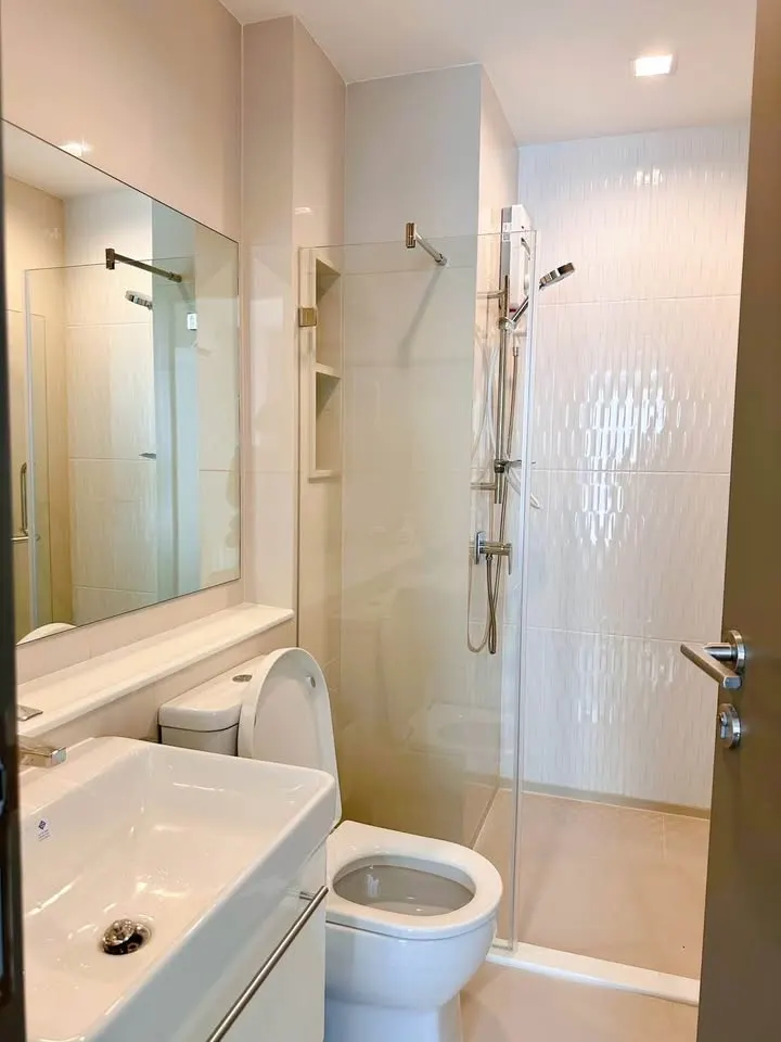 Photo 8 of listing DA-3368776: 1-bedroom condo (35 sq.m.) at Life Asoke Hype