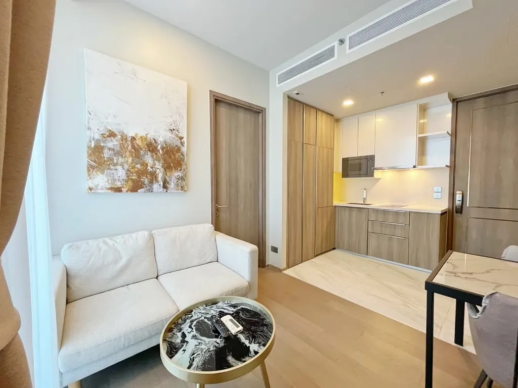 Photo 1 of listing DA-3368805: 1-bedroom condo (34.4 sq.m.) at Celes Asoke