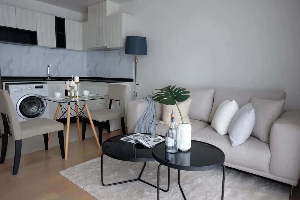 Photo 4 of listing DA-3369306: 1-bedroom condo (46 sq.m.) at HQ Thonglor