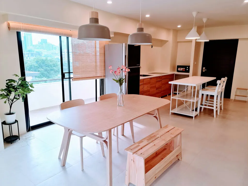 Photo 8 of listing DA-3369333: 3-bedroom condo (140 sq.m.) at Yada Residental Condominium