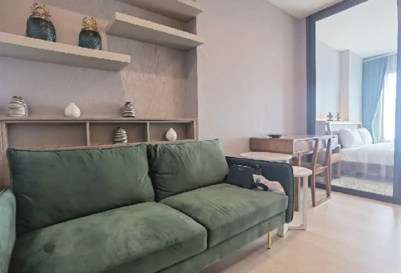 Photo 7 of listing DA-3369448: 1-bedroom condo (38 sq.m.) at Life One Wireless