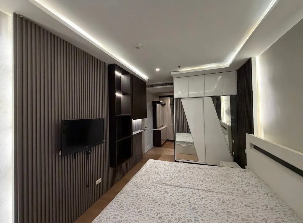 Photo 7 of listing DA-3369449: 1-bedroom condo (50 sq.m.) at Noble Refine Prompong