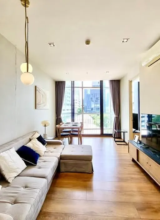 Photo 1 of listing DA-3369505: 2-bedroom condo (52.05 sq.m.) at Park Origin Phrom Phong