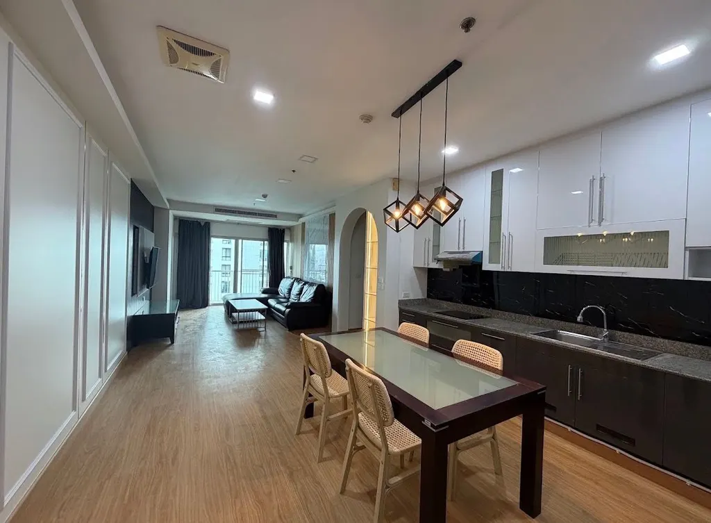 Photo 1 of listing DA-3369506: 2-bedroom condo (105 sq.m.) at Noble Ora