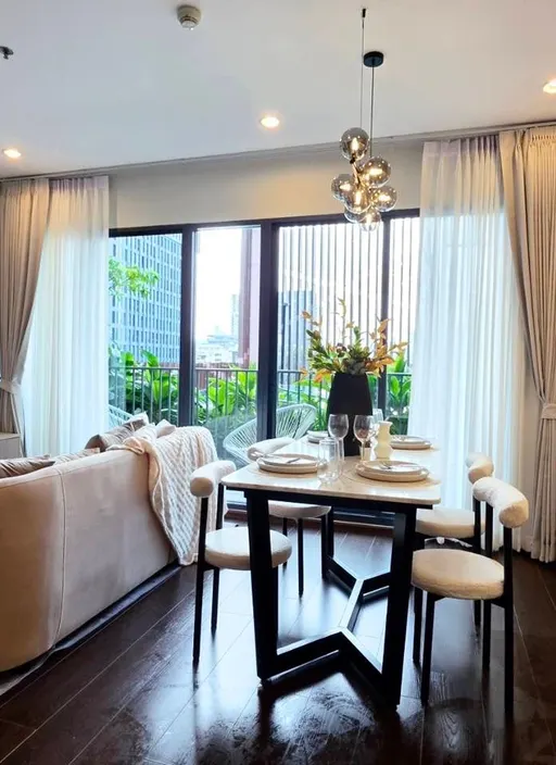 Photo 1 of listing DA-3369982: 1-bedroom condo (52 sq.m.) at C Ekkamai