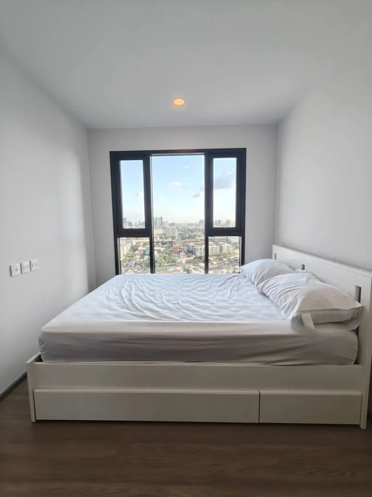 Photo 4 of listing DA-3370139: 1-bedroom condo (35 sq.m.) at Aspire Sukhumvit-Rama 4
