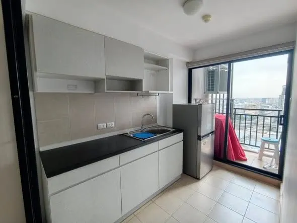 Foto 4 del anuncio DA-3370218: piso de 1 dormitorios (42 sq.m.) en Supalai Loft Talatphu Station