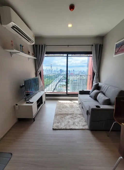 Photo 1 of listing DA-3370291: 1-bedroom condo (33 sq.m.) at Life Asoke Hype