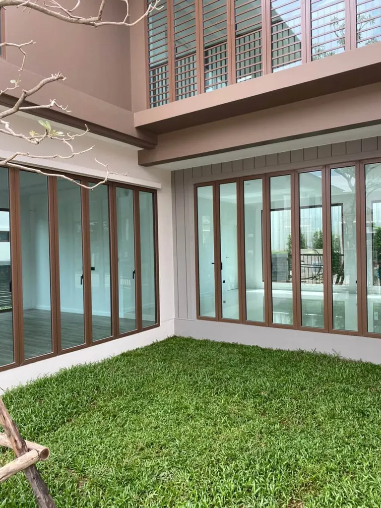 Photo 2 of listing DA-3370295: 4-bedroom house (300 sq.m.) at Burasiri Krungthep Kreetha