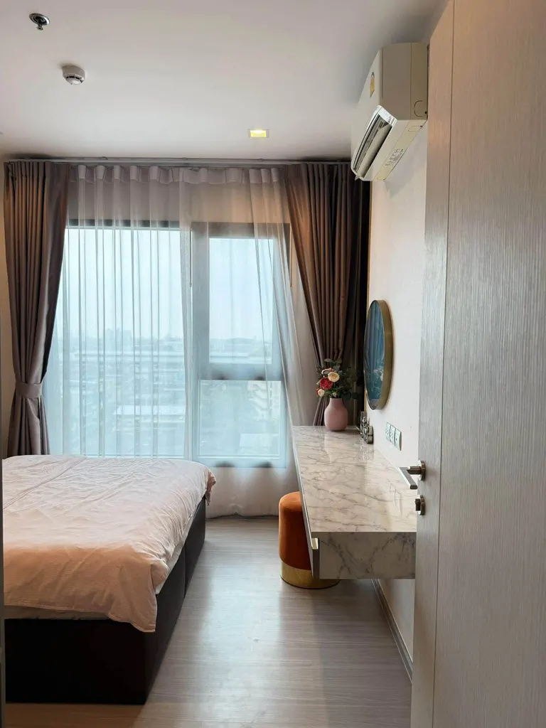 Photo 3 of listing DA-3371437: 1-bedroom condo (30 sq.m.) at Life Sukhumvit 62