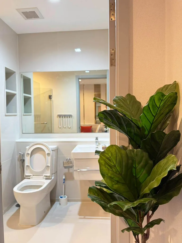 Photo 9 of listing DA-3371437: 1-bedroom condo (30 sq.m.) at Life Sukhumvit 62