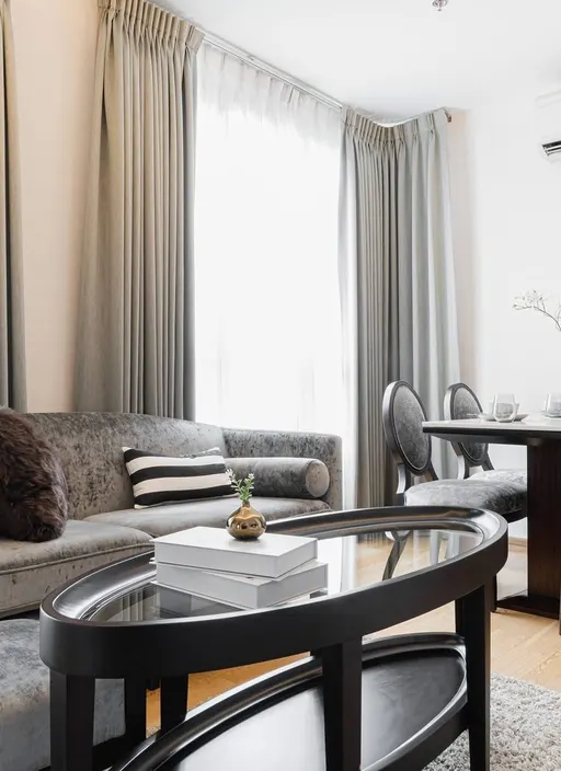 Photo 1 of listing DA-3371557: 2-bedroom condo (60 sq.m.) at H Sukhumvit 43