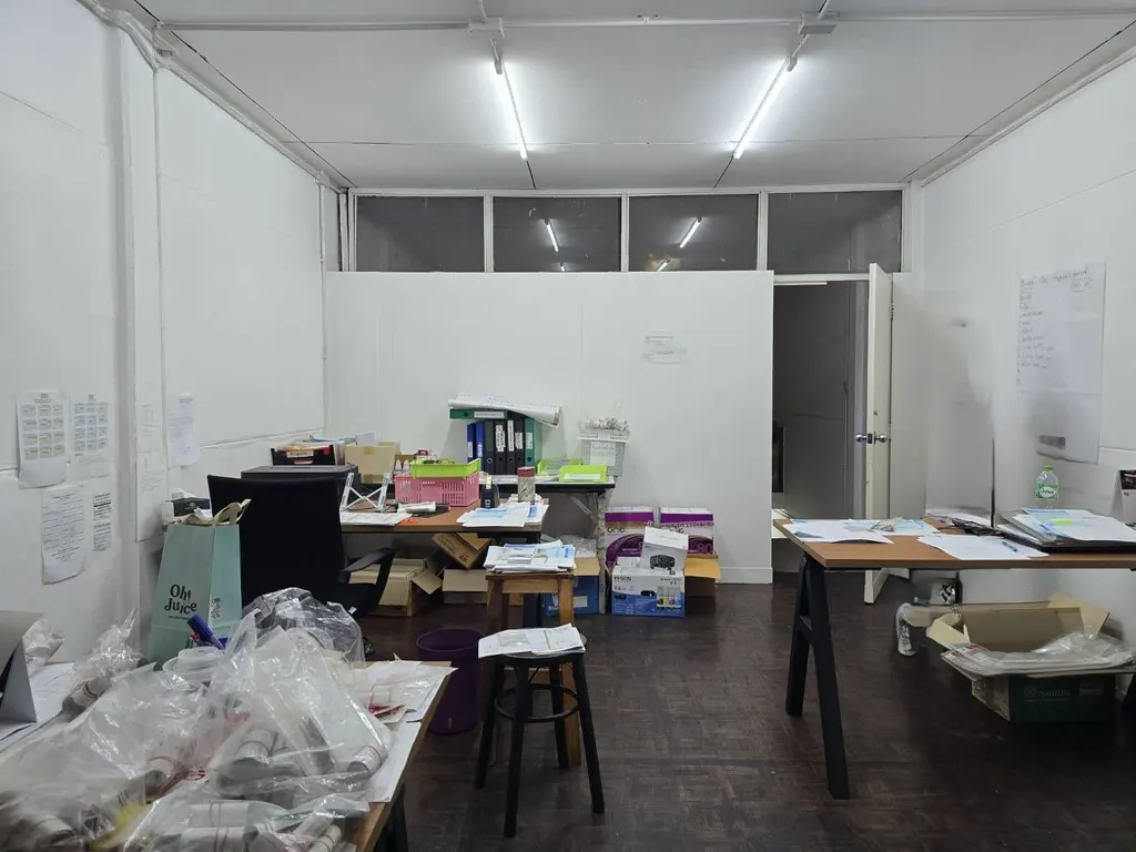 Photo 7 of listing DA-3371704: commercial building (shophouse) (168 sq.m.)