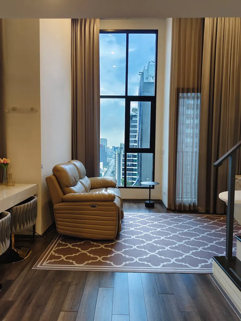 Photo 4 of listing DA-3371983: 1-bedroom condo (40 sq.m.) at KnightsBridge Space Rama 9
