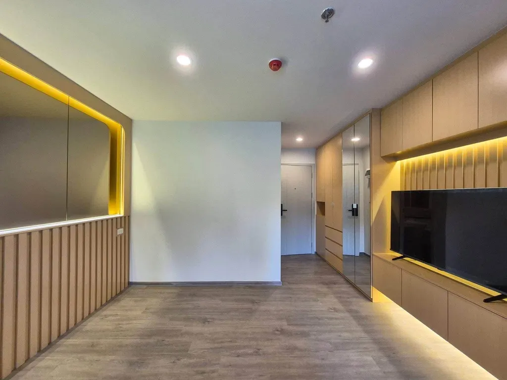 Photo 4 of listing DA-3371995: 1-bedroom condo (28 sq.m.) at Regent Home Bangna