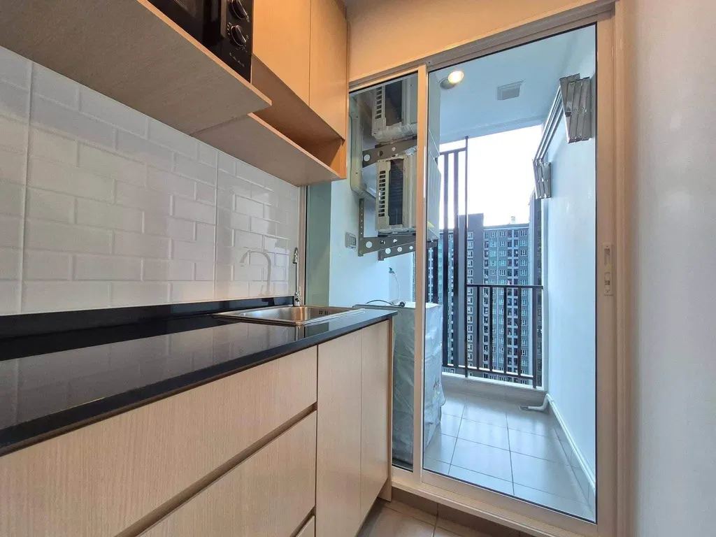 Photo 5 of listing DA-3371995: 1-bedroom condo (28 sq.m.) at Regent Home Bangna