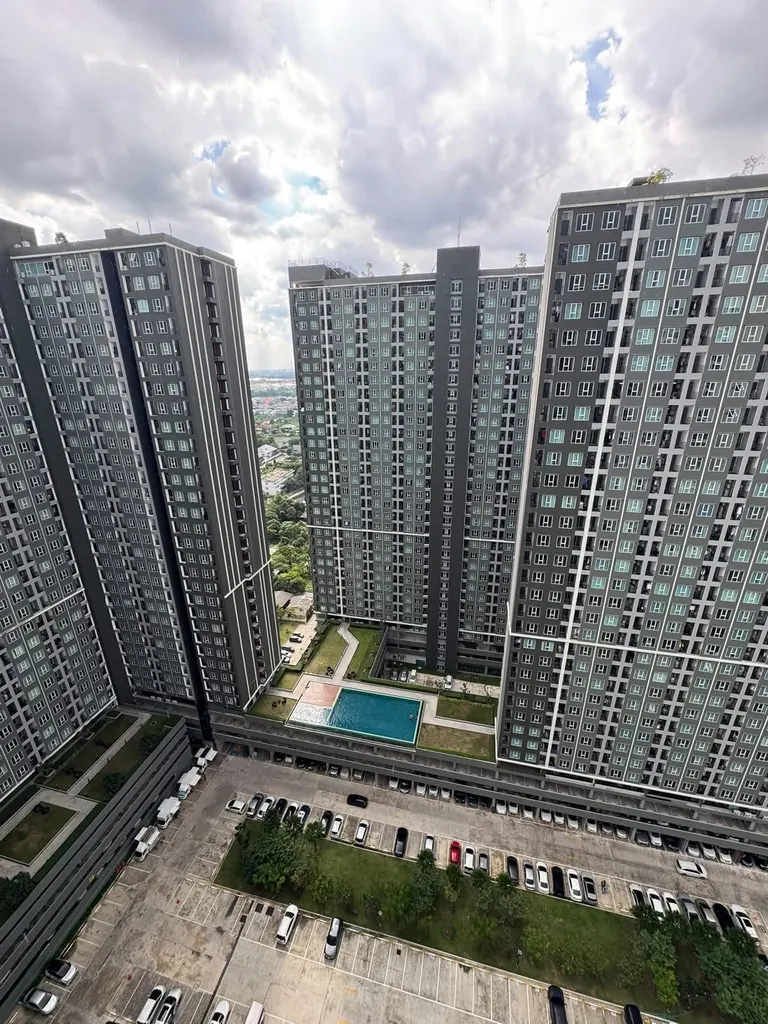Photo 6 of listing DA-3371995: 1-bedroom condo (28 sq.m.) at Regent Home Bangna