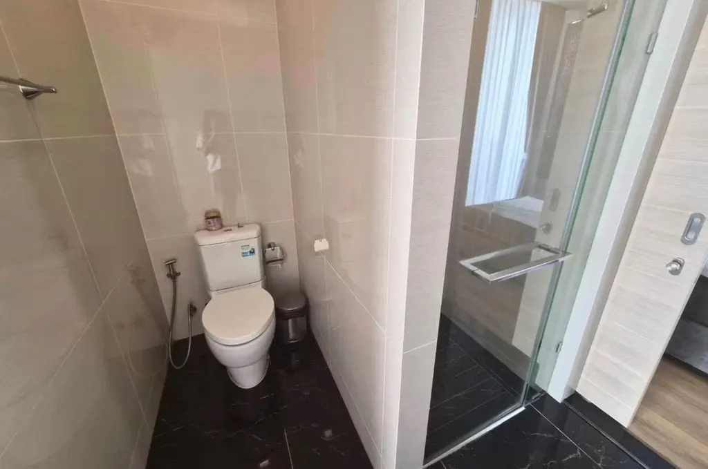 Photo 9 de l'annonce DA-3372113 : condo de 2 chambres (55 m²) au Park Origin Phrom Phong