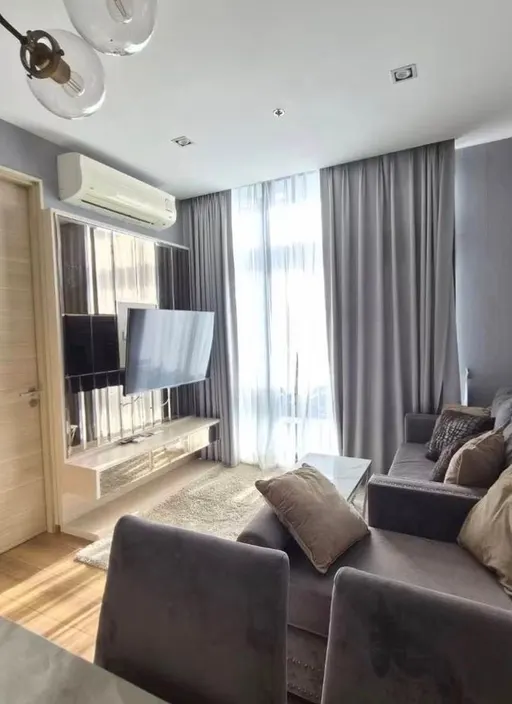 Photo 1 of listing DA-3372113: 2-bedroom condo (55 sq.m.) at Park Origin Phrom Phong