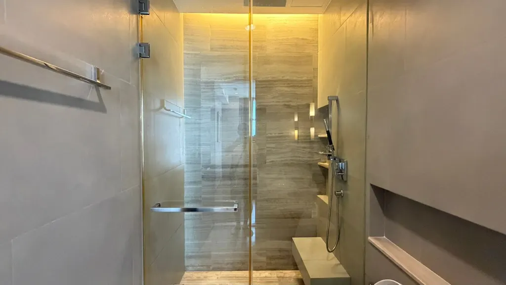 Photo 6 of listing DA-3372304: 1-bedroom condo (45 sq.m.) at The Diplomat Sathorn