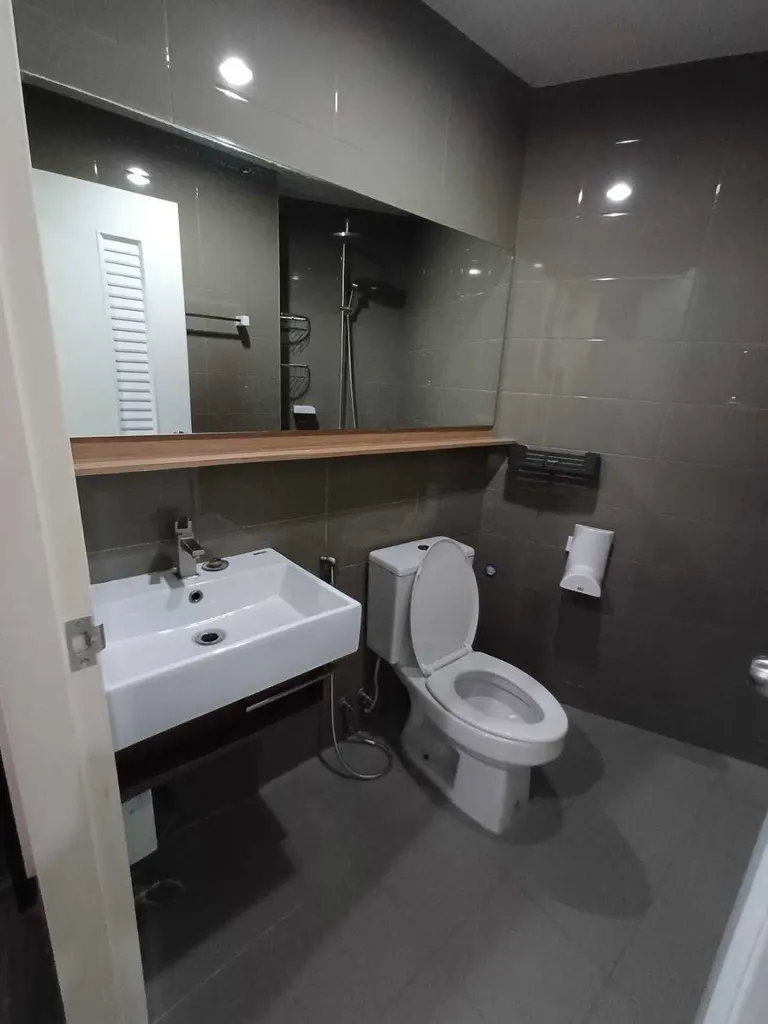 Photo 12 of listing DA-3372789: 3-bedroom condo (100 sq.m.) at Prompto Condo Ratchada 32