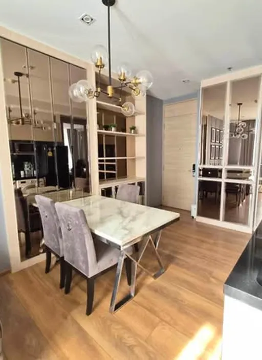 Photo 1 of listing DA-3373024: 2-bedroom condo (55 sq.m.) at Park Origin Phrom Phong