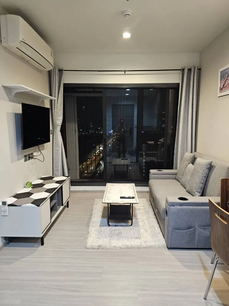 Photo 7 of listing DA-3373137: 1-bedroom condo (33 sq.m.) at Life Asoke Hype