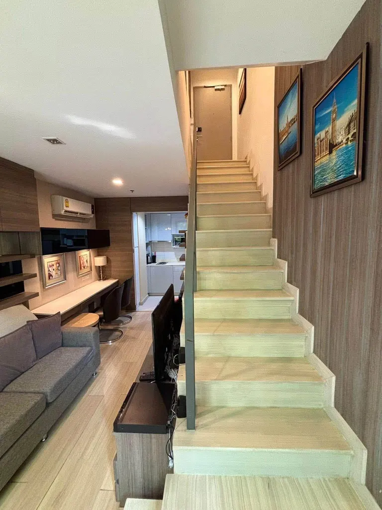 Ideo Mobi Sukhumvit 81 1룸 콘도(43 sq.m.) 거실 (뷰 2)