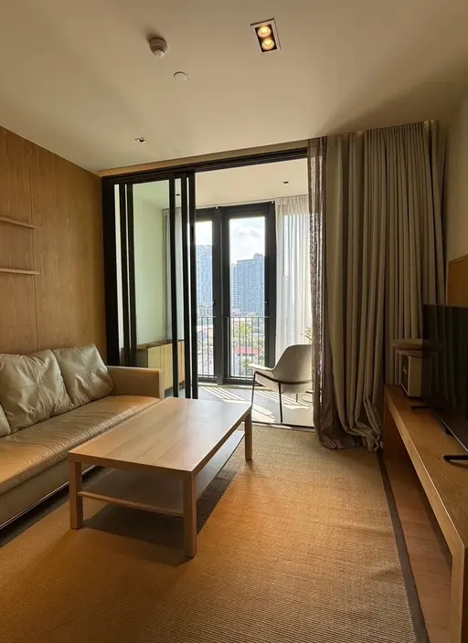 Photo 1 of listing DA-3373211: 1-bedroom condo (57.57 sq.m.) at Beatniq Sukhumvit 32