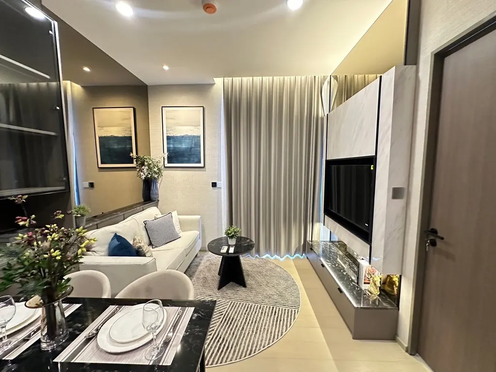 Photo 3 of listing DA-3373331: 1-bedroom condo (32 sq.m.) at The Extro Phayathai–Rangnam