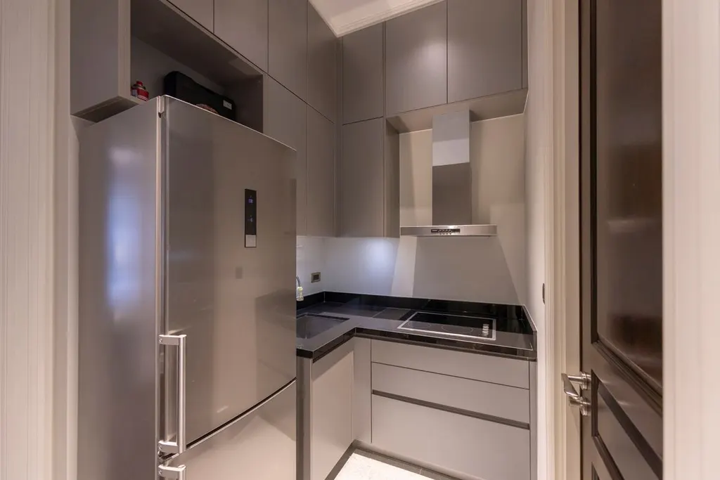 Photo 11 of listing DA-3373336: 3-bedroom condo (245 sq.m.) at 98 Wireless