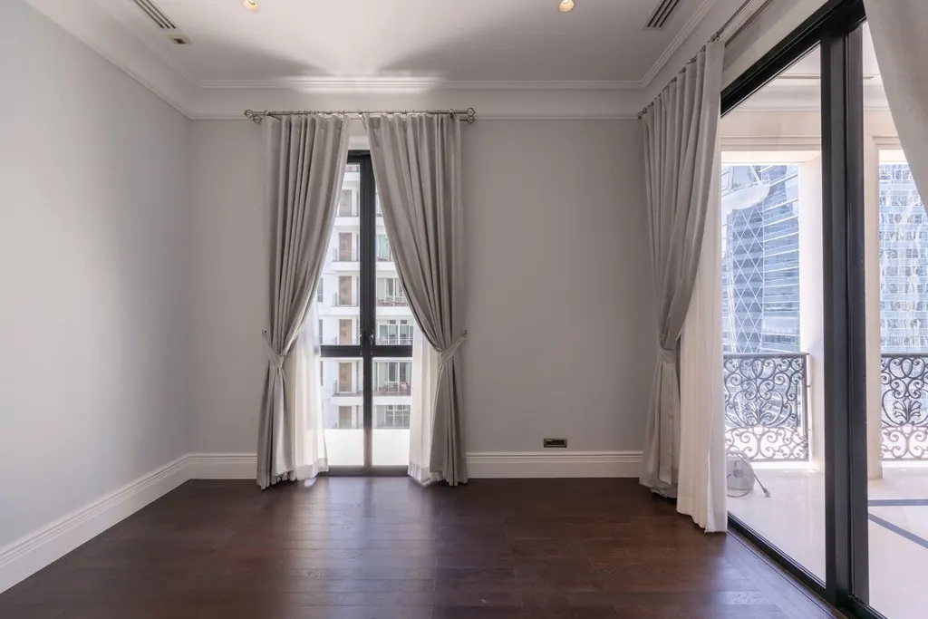 Photo 15 of listing DA-3373336: 3-bedroom condo (245 sq.m.) at 98 Wireless