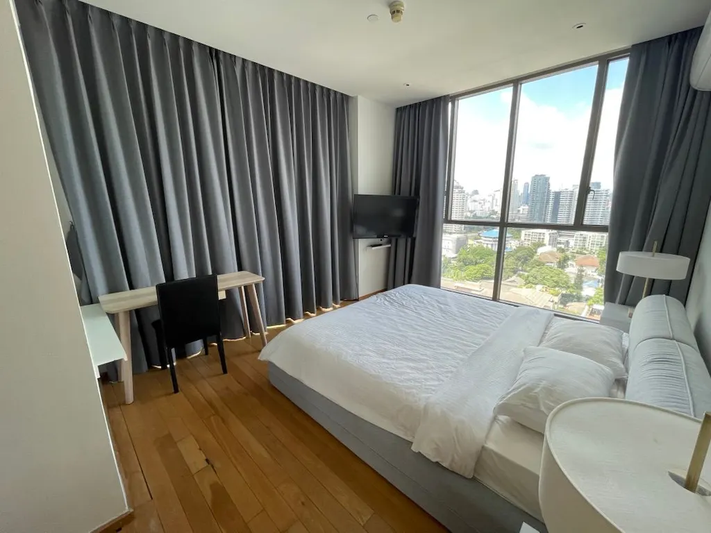 Photo 8 of listing DA-3373351: 1-bedroom condo (59 sq.m.) at Aequa Sukhumvit 49 Condominium