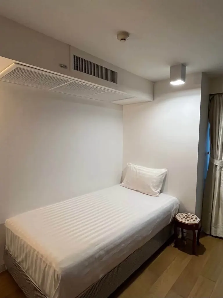 Bedroom (view 3) of the 3-bedroom condo (136.38 sq.m.) at Siamese Thirty Nine