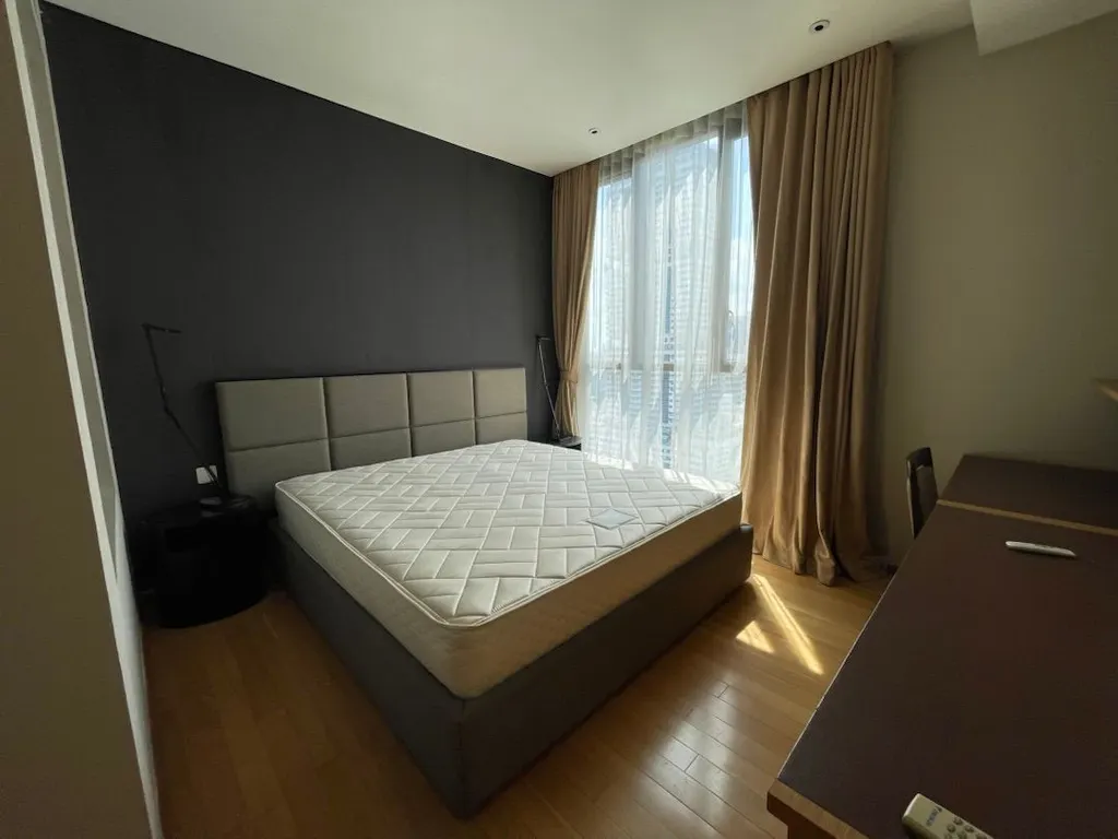 Photo 6 of listing DA-3373473: 1-bedroom condo (56 sq.m.) at Aequa Sukhumvit 49 Condominium
