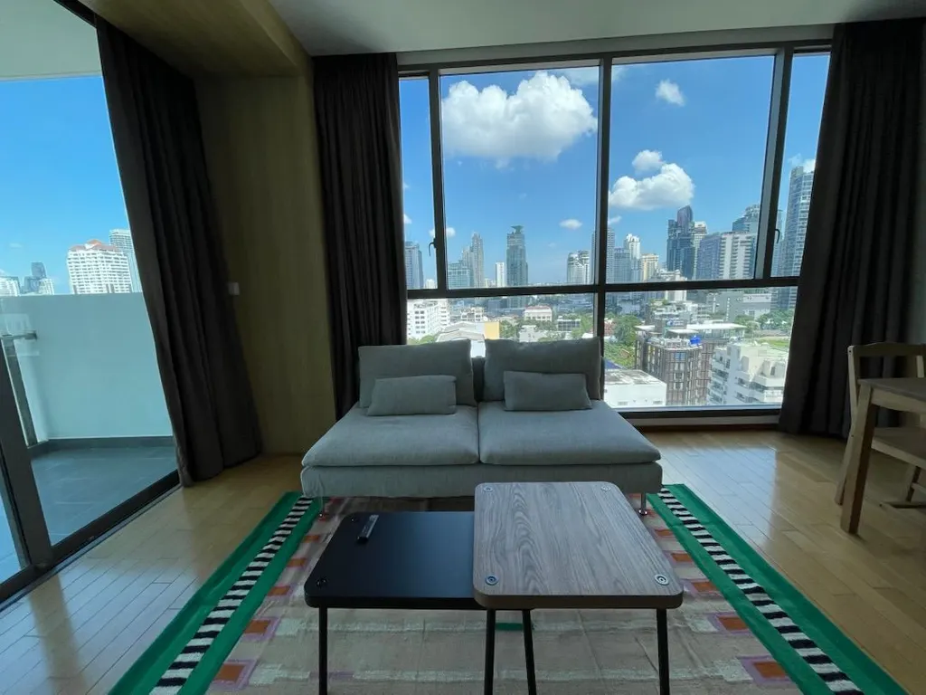 Photo 2 of listing DA-3373506: 2-bedroom condo (92 sq.m.) at Aequa Sukhumvit 49 Condominium