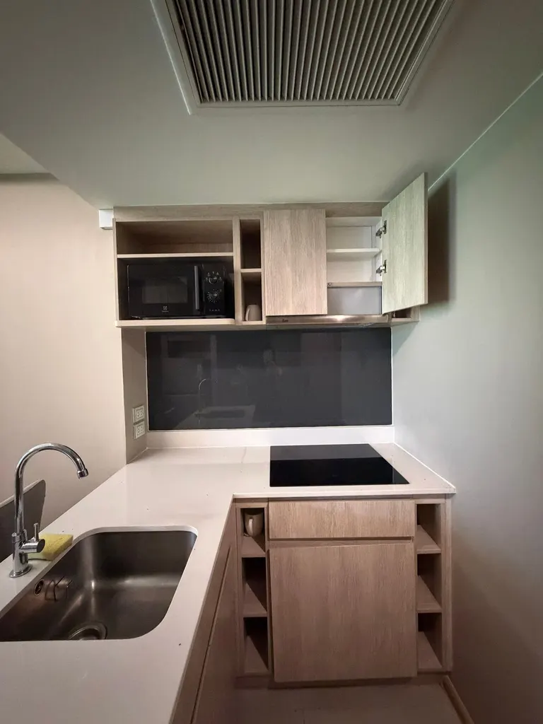 Photo 16 of listing DA-3373587: 2-bedroom condo (51.1 sq.m.) at Urbitia Thong Lo